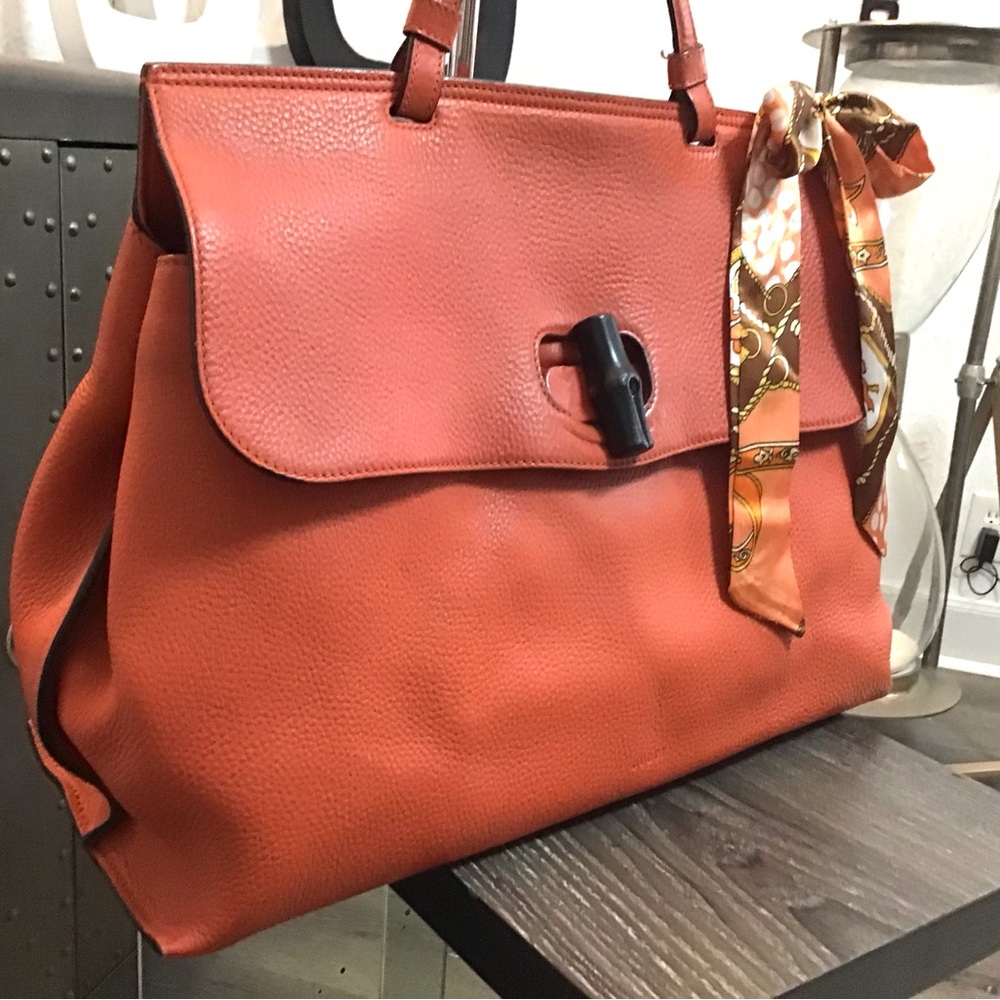 Gucci Bags - Picture 4 of 15